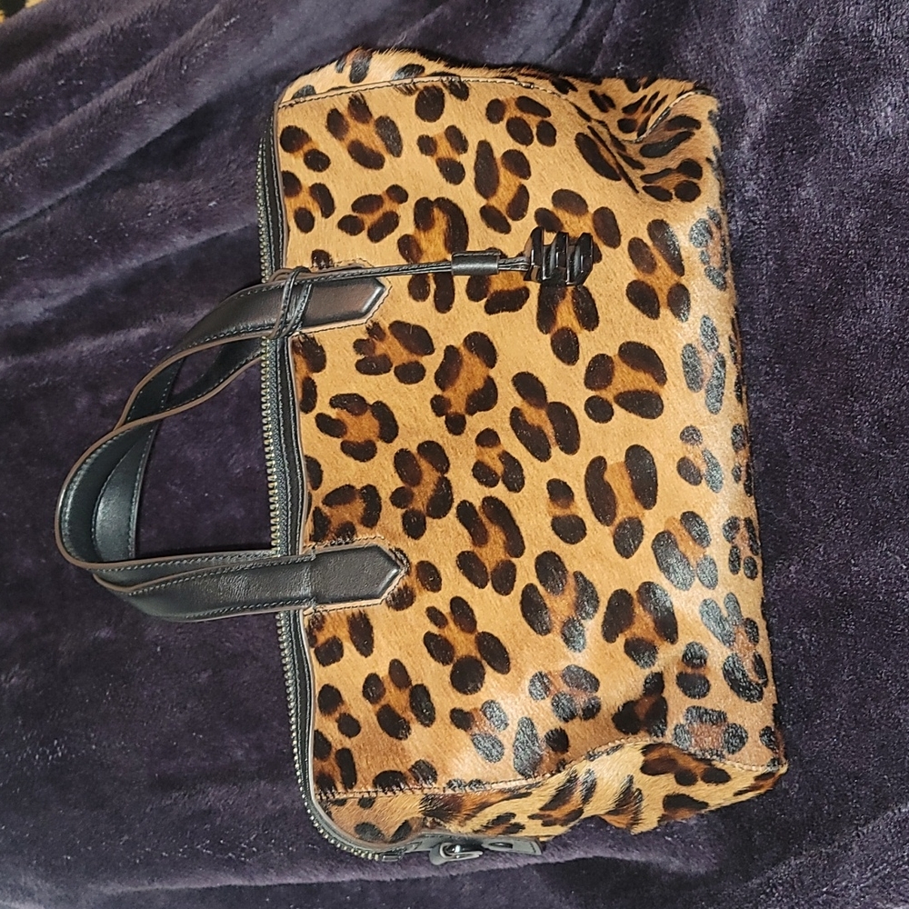 Elizabeth and James duffel